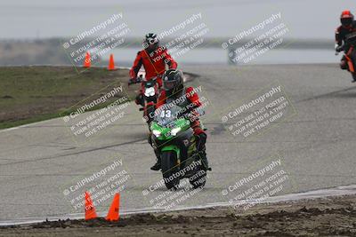 media/Nov-29-2025-TrackDaz (Sat) [[10ae2d9bce]]/B Group/Session 3 (Outside Grapevine)/